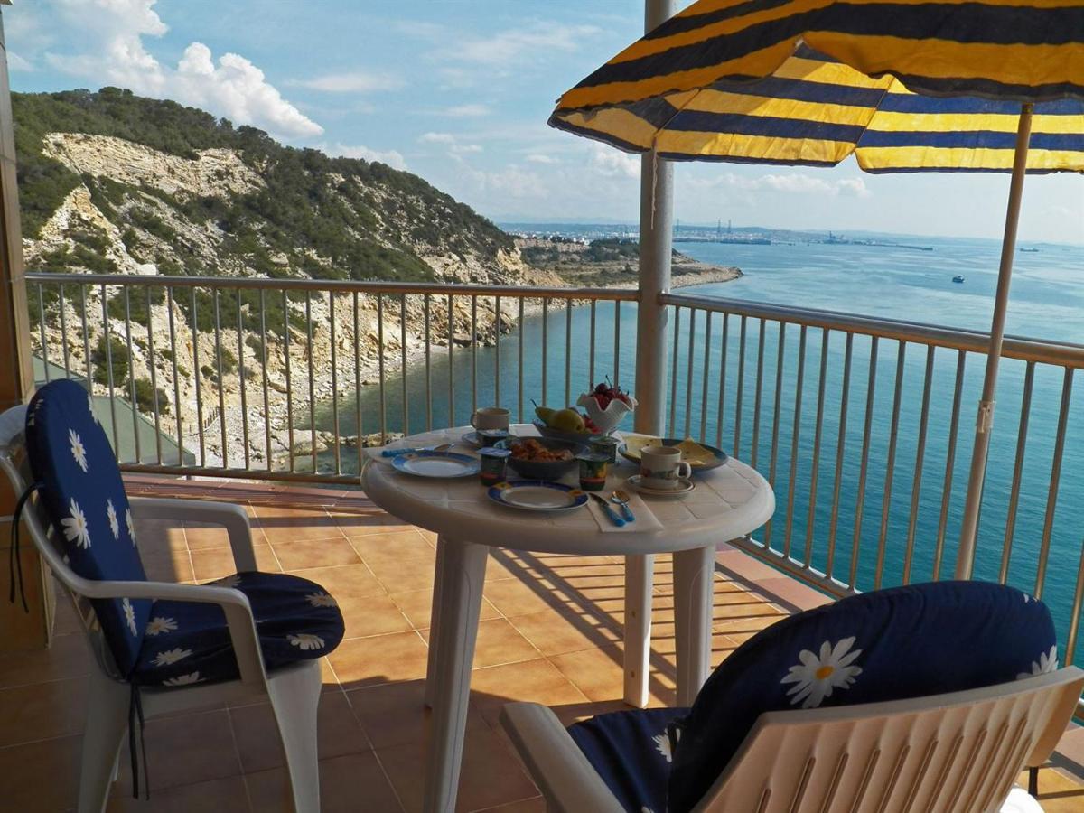 Apartamento With Direct Access To The Sea Salou