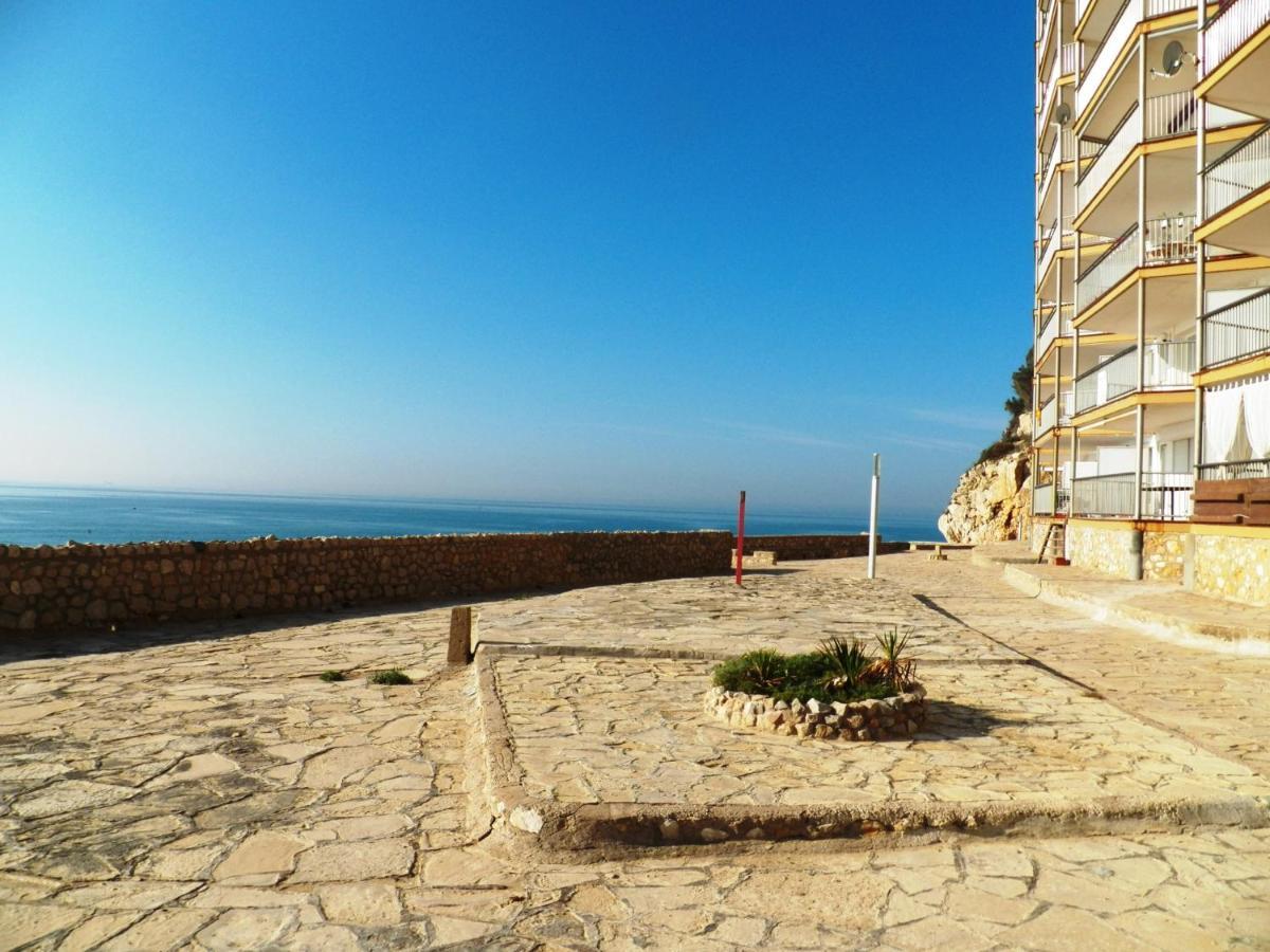With Direct Access To The Sea *