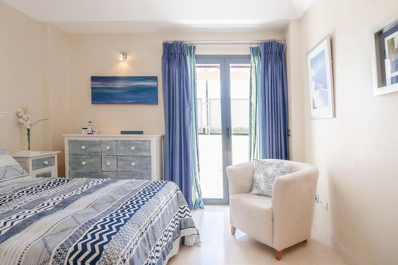 Polo Royale Waterfront Luxury - 3 Terraces And Pool Apartment *