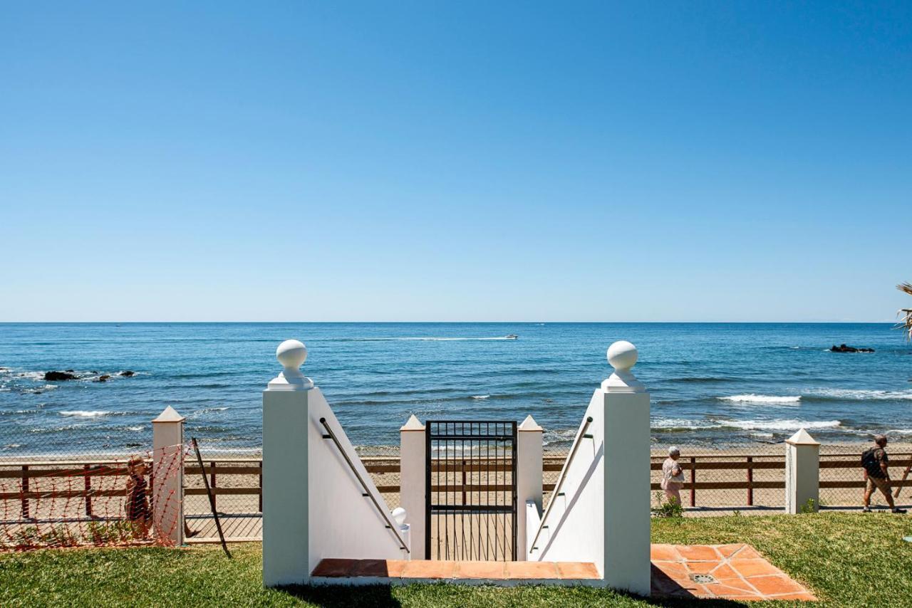 Apartamento En Primera Linea De Playa Lucera * La Cala De Mijas