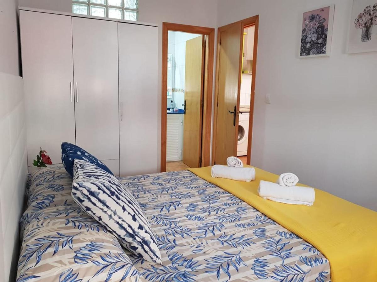 Junto Al Centro Con Aire Acondicionado Y Wifi Tarifa