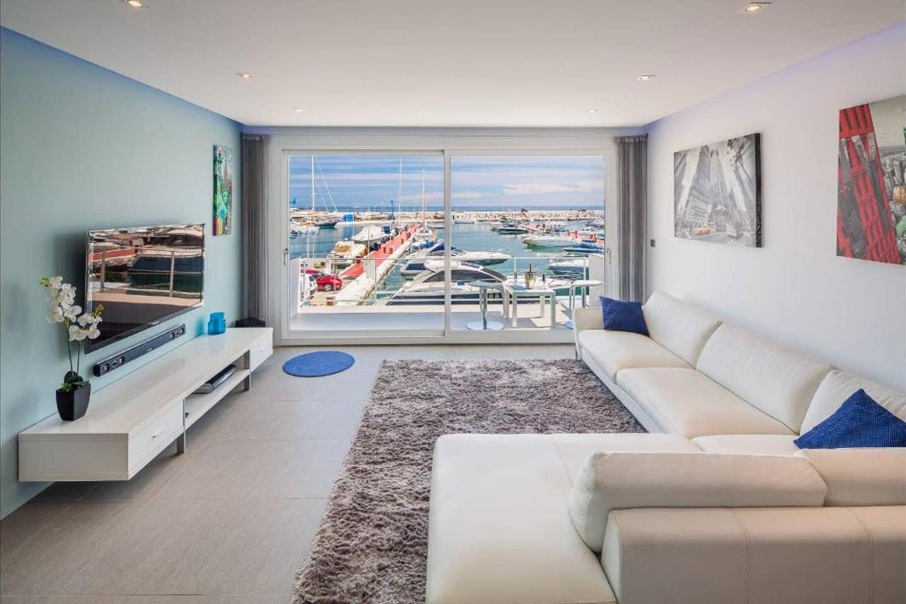 Modern Frontline Puerto Banus M2 * Marbella