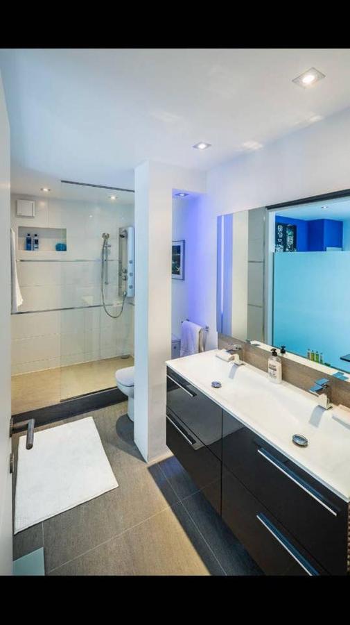 Modern Frontline Puerto Banus M2 Apartamento Marbella