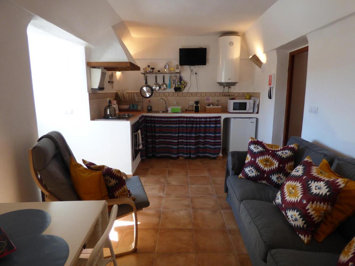 Cave Holidays Andalucia Apartamento Los Carriones
