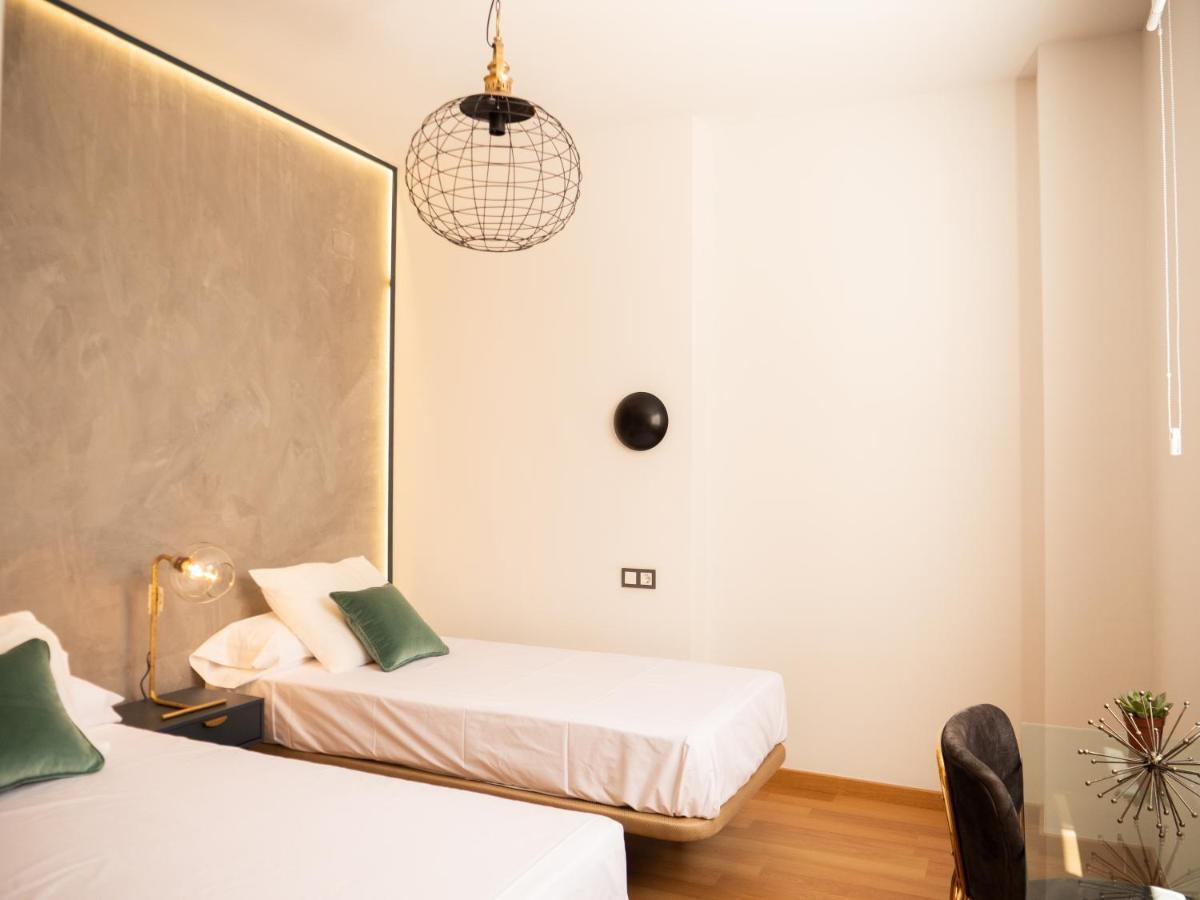 Stylish In The Heart Of With Pool Apartamento *