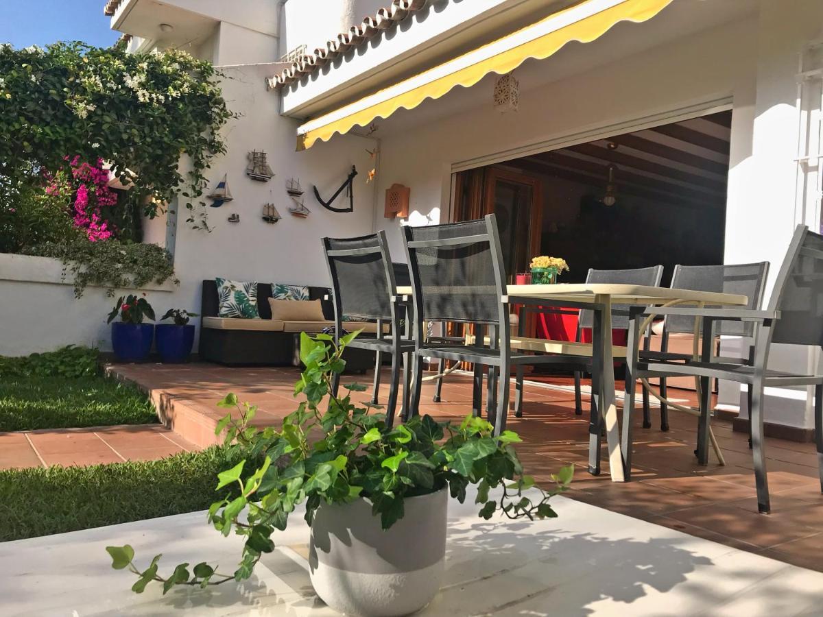 Сasa de vacaciones Beachfront Oasis In Costa Del Sol.