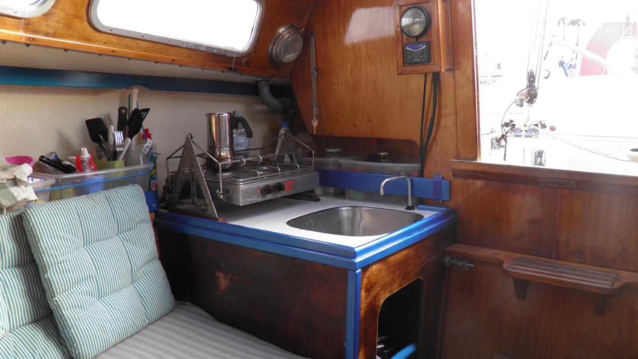 Botel Velero Freja