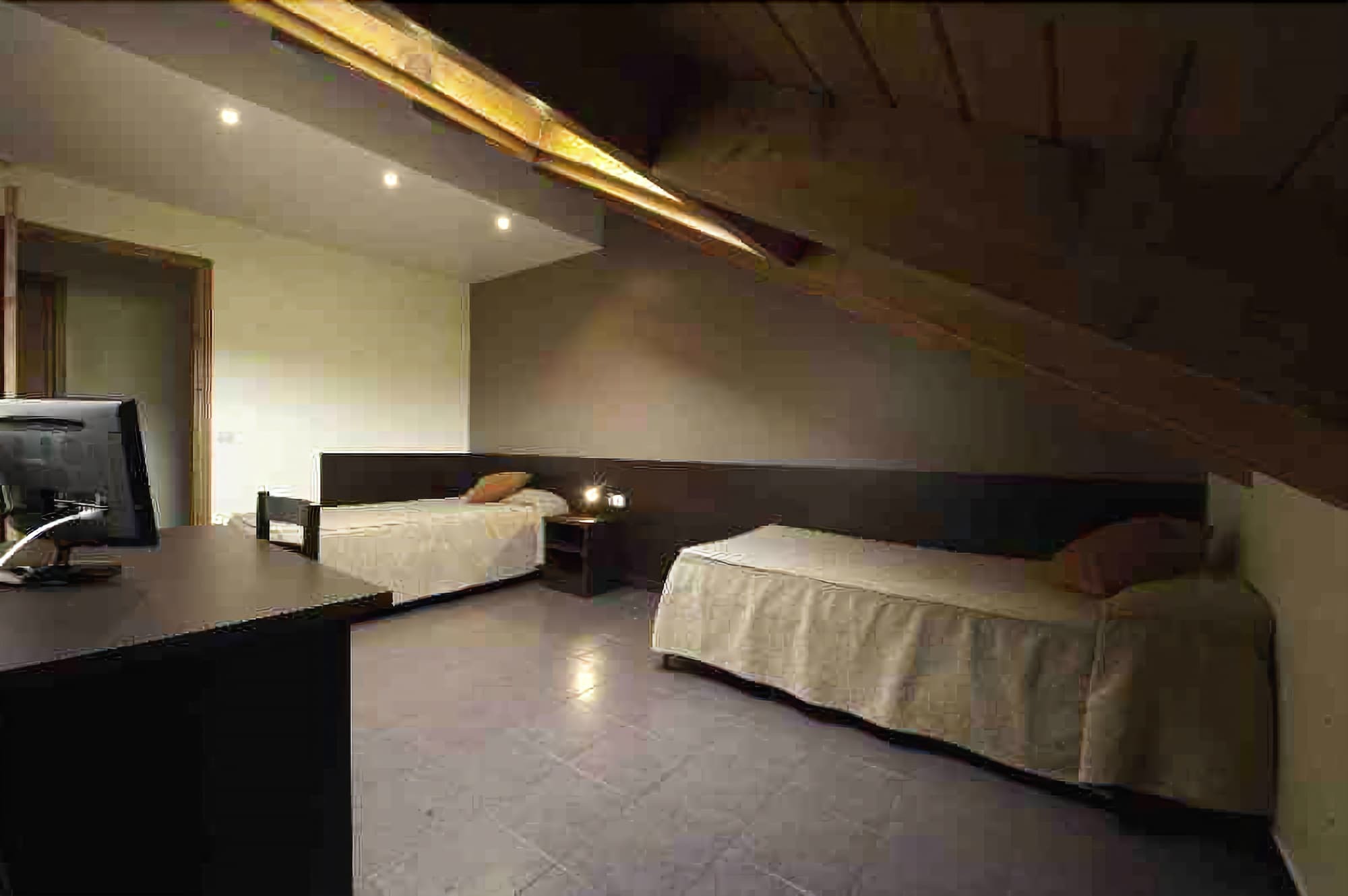 Les Estades Hostal Rialp