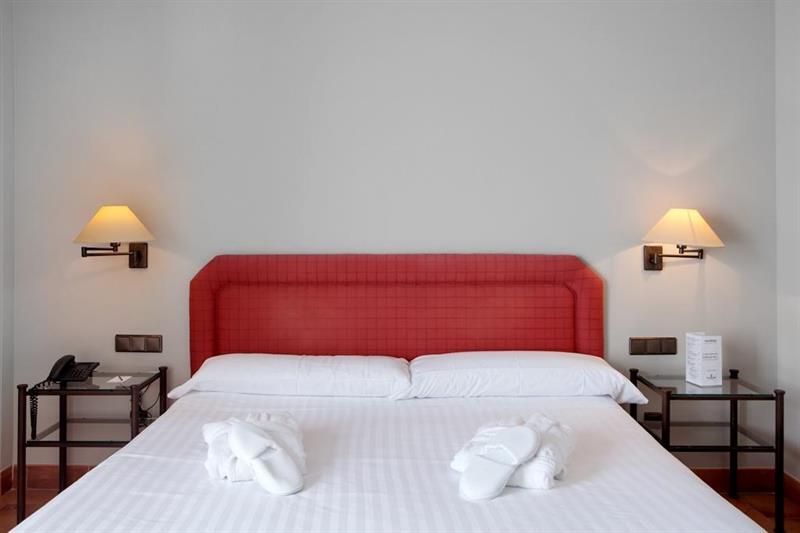 Hotel Torremirona Golf & Navata