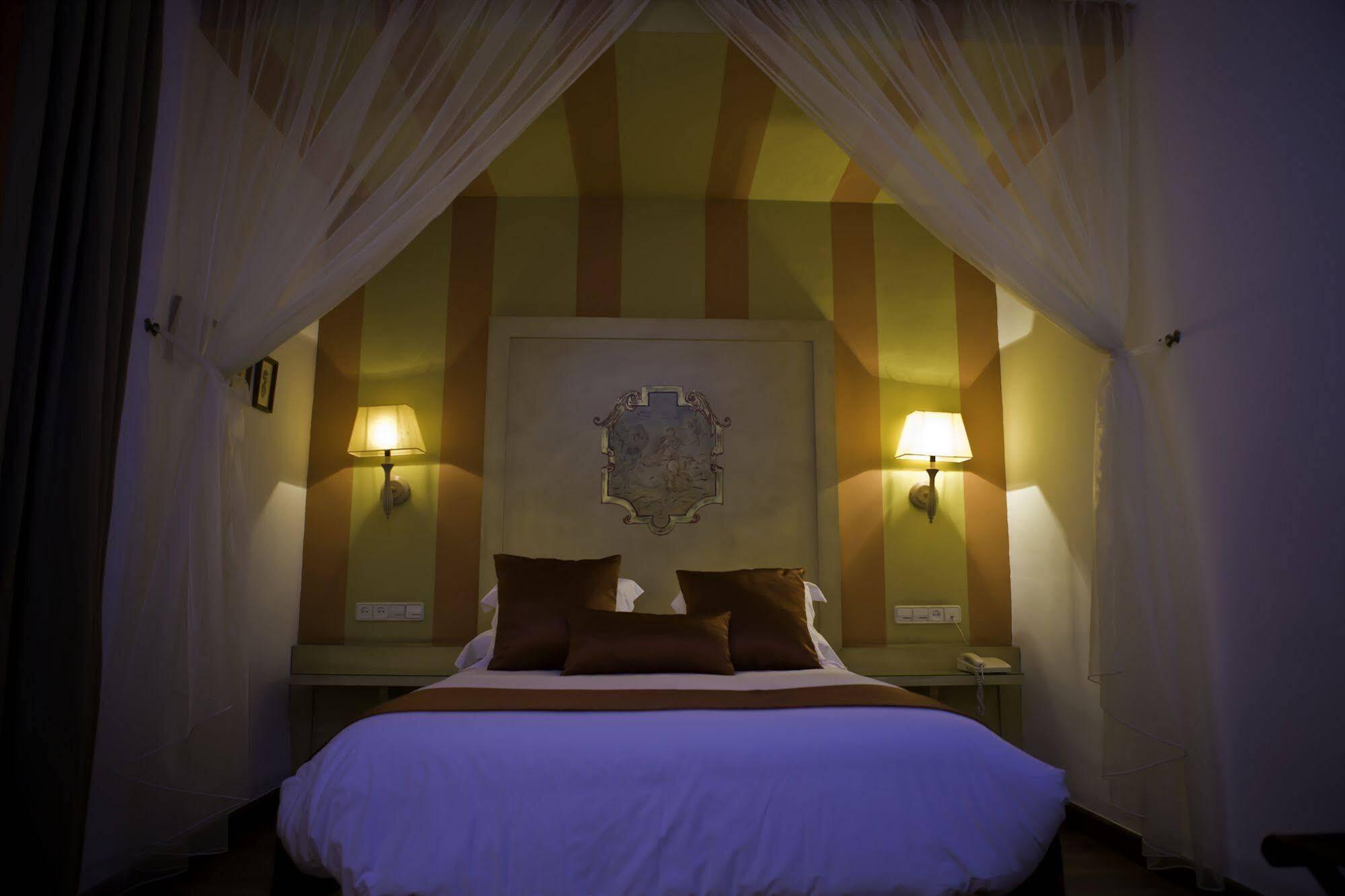 Hacienda Del Cardenal Hotel 4*