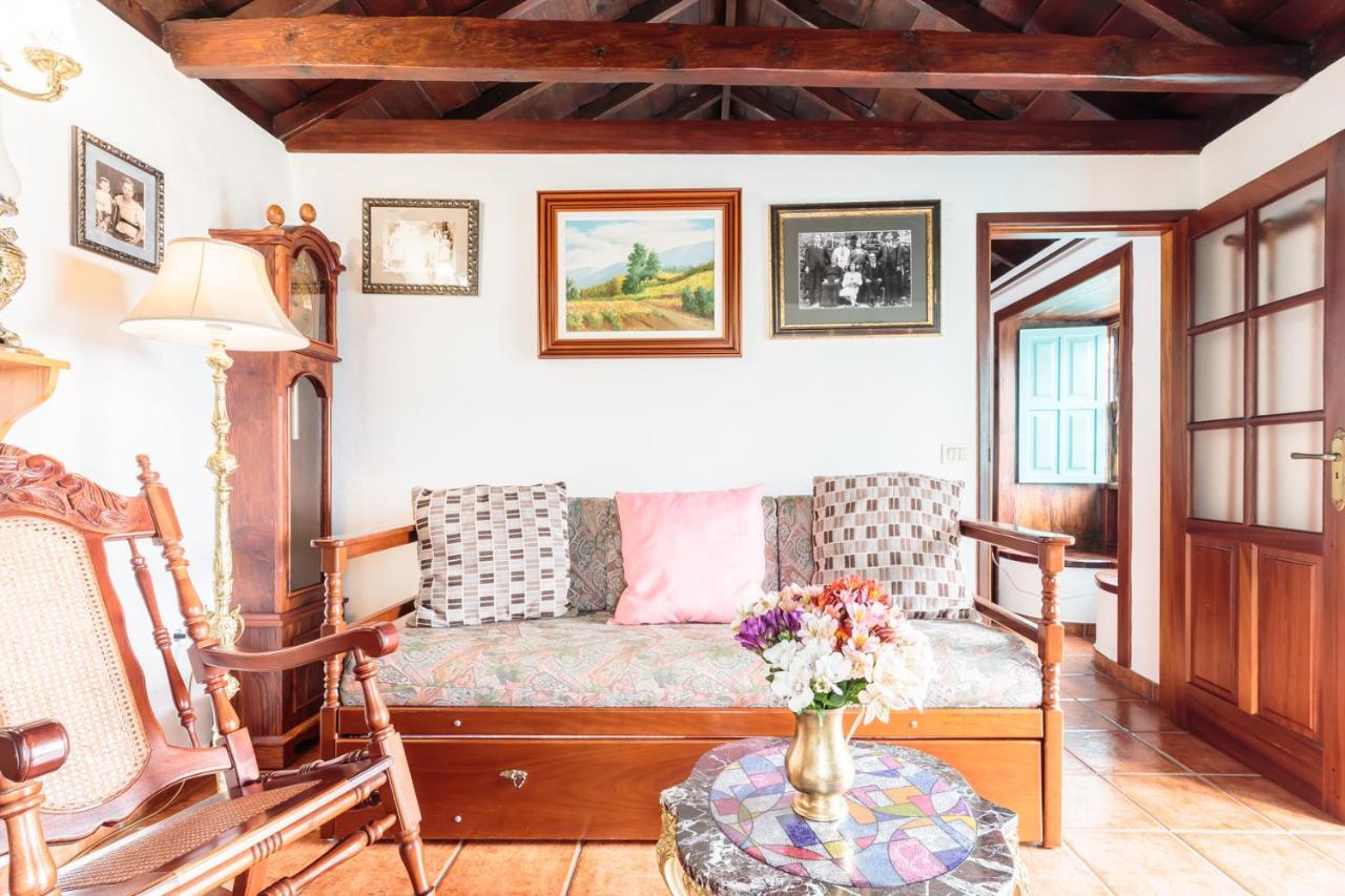 Holiday home Priscila Villa de Mazo