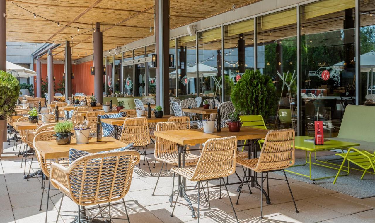 Novotel Barcelona Cornella Hotel 4*
