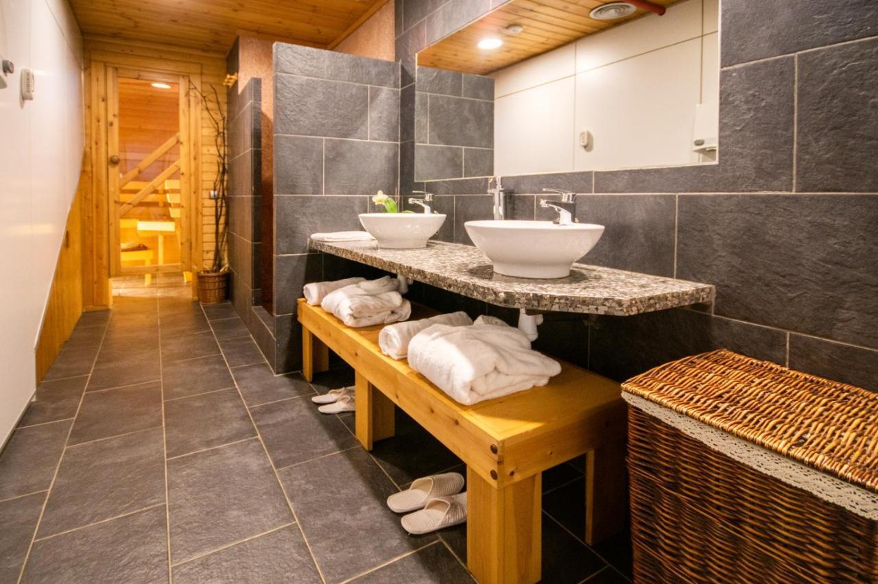 Somlom - Eco Friendly Montseny 3* Sant Esteve De Palautordera