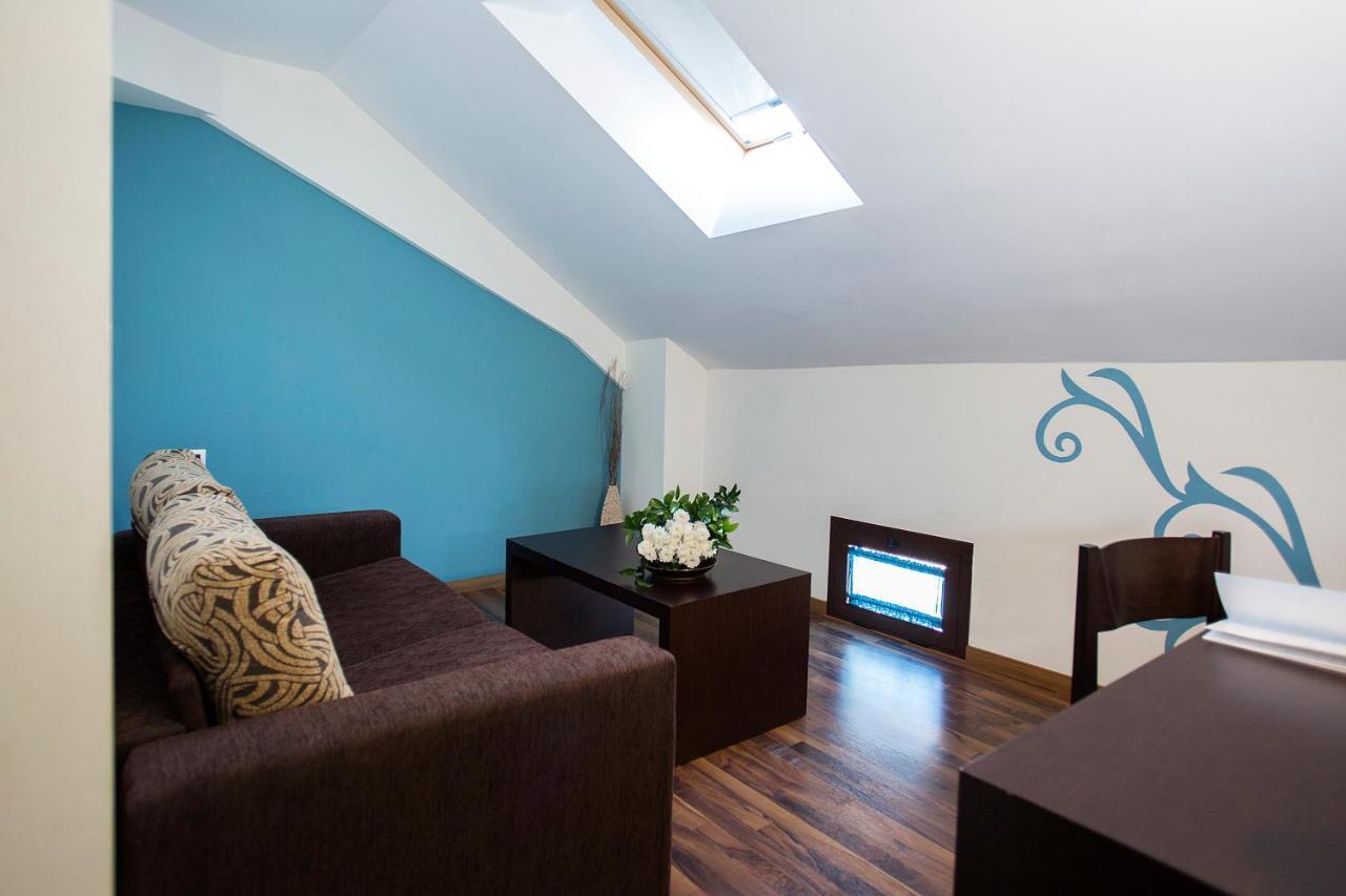Aznaitin Guest house