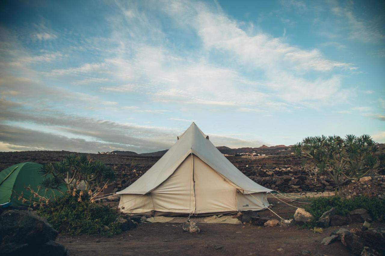 Surf House Hostel