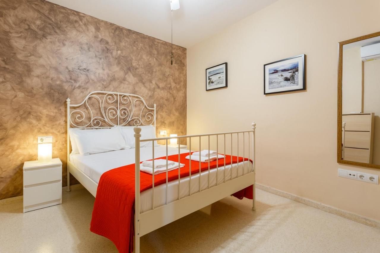 Puerta San Felix Free Parking By Cadiz4rentals * Cadiz