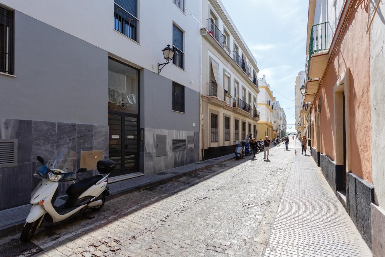 Apartment Puerta San Felix Free Parking By Cadiz4rentals *