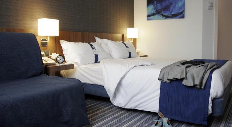 Express Bilbao Airport By Ihg Hotel 3*