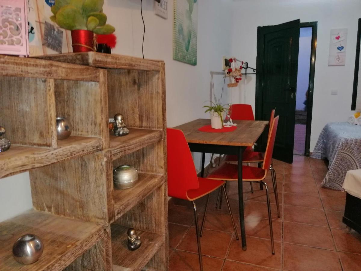 Ayla 2 Apartamento *