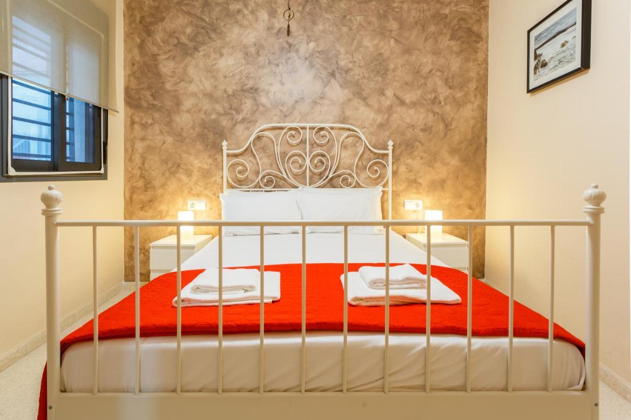 Puerta San Felix Free Parking By Cadiz4rentals Cadiz