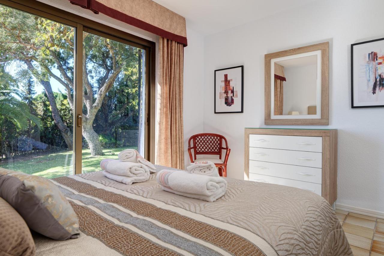 With Private Pool And Garden In Villa *