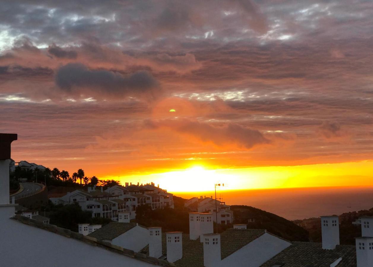 Penthouse Charming Nueva * Alcaidesa