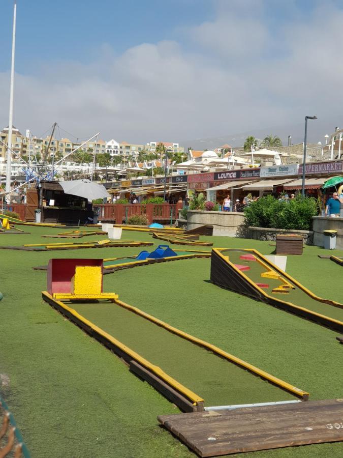 Orlando Tenerife Sur Mikey * Costa Adeje (Tenerife)