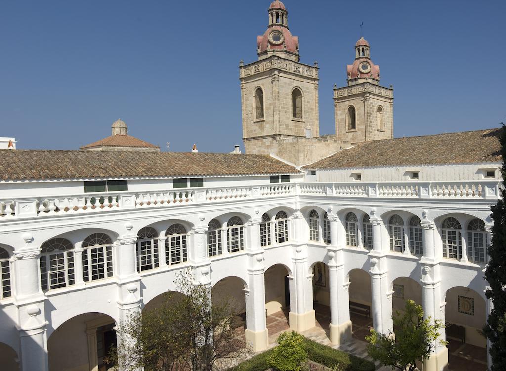 Grupoandria El Claustre De Ciutadella - Hospederia