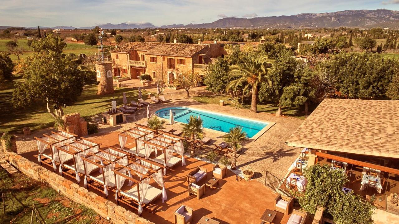 Es Quatre Cantons Farm stay