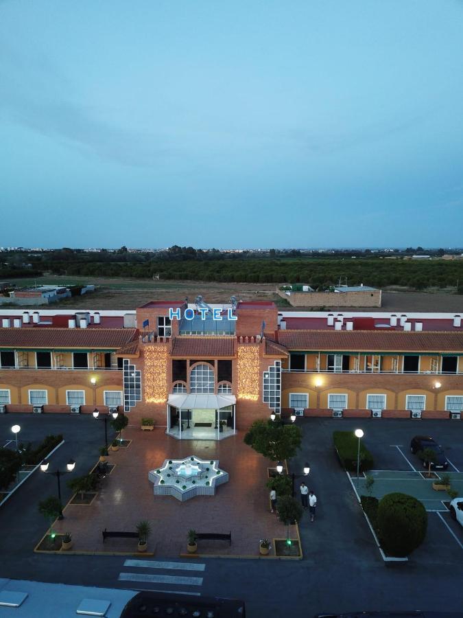 Hotel Torre De Guzmanes 3*