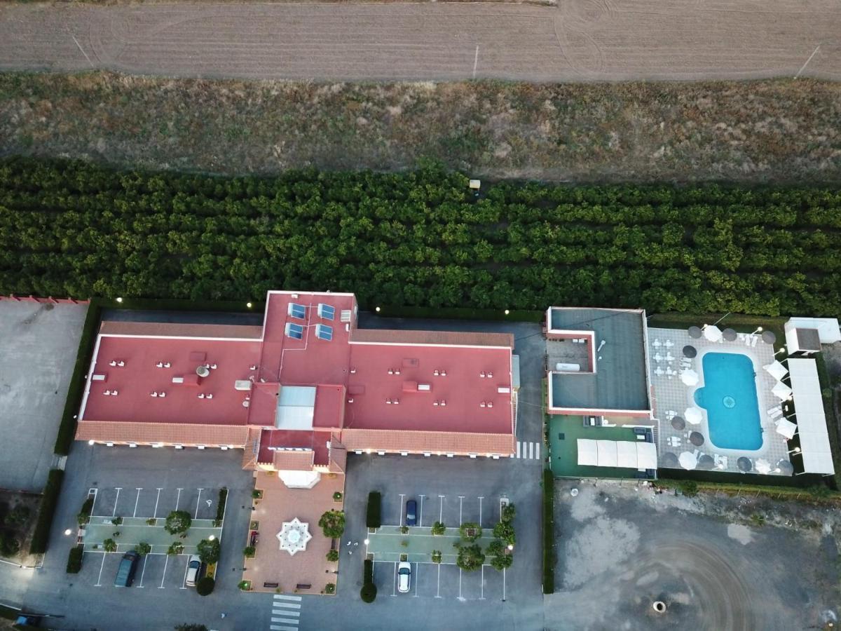 Hotel Torre De Guzmanes La Algaba
