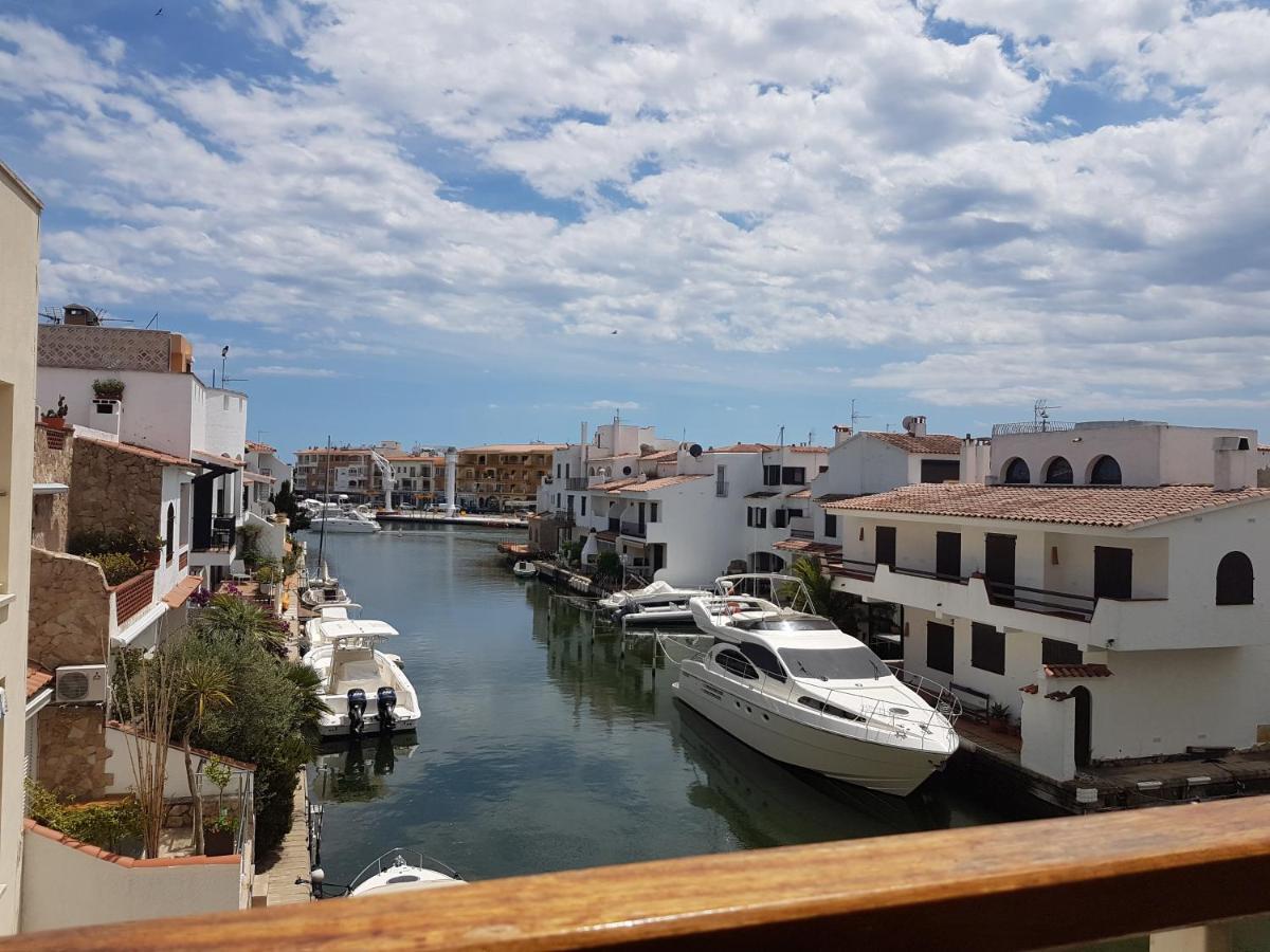 Apartment Magnifico Junto Al Canal Principal.