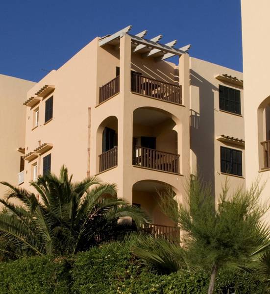 Aparthotel Playa Ferrera 3*