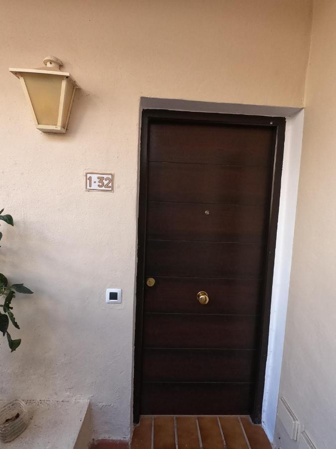 Cosy Well Located Tenerife Sur Golf Apartment