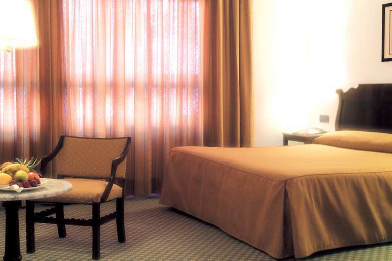 Hotel Ac General álava