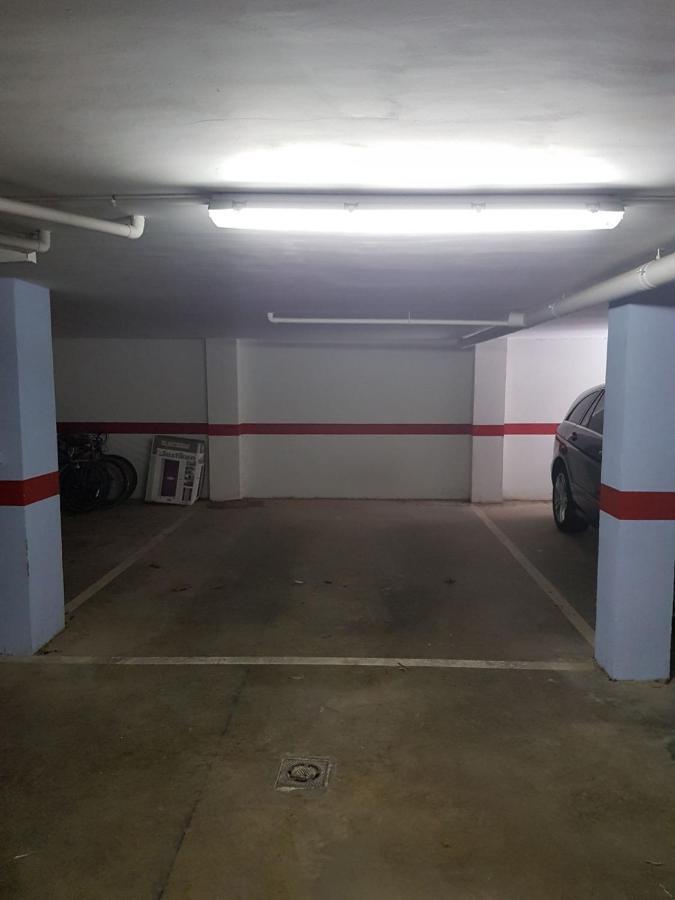 Magnífico Junto Al Canal Principal. Apartamento