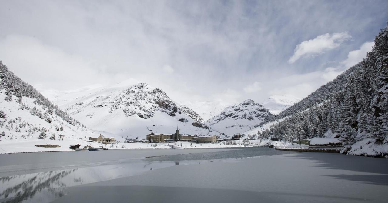 Aparthotel Vall De Nuria 3*