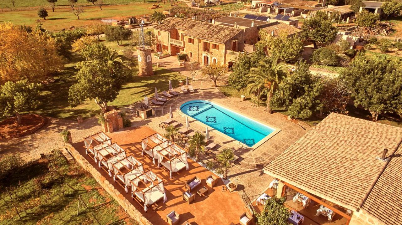 Es Quatre Cantons Farm stay