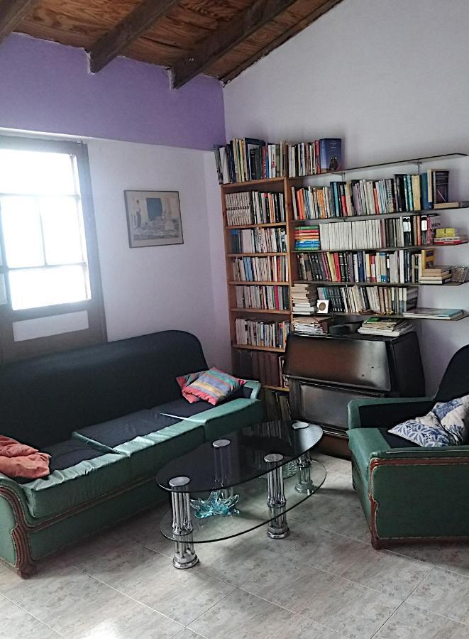 The Violet House Muy Cerca Del Aeropuerto Tenerife Norte Homestay