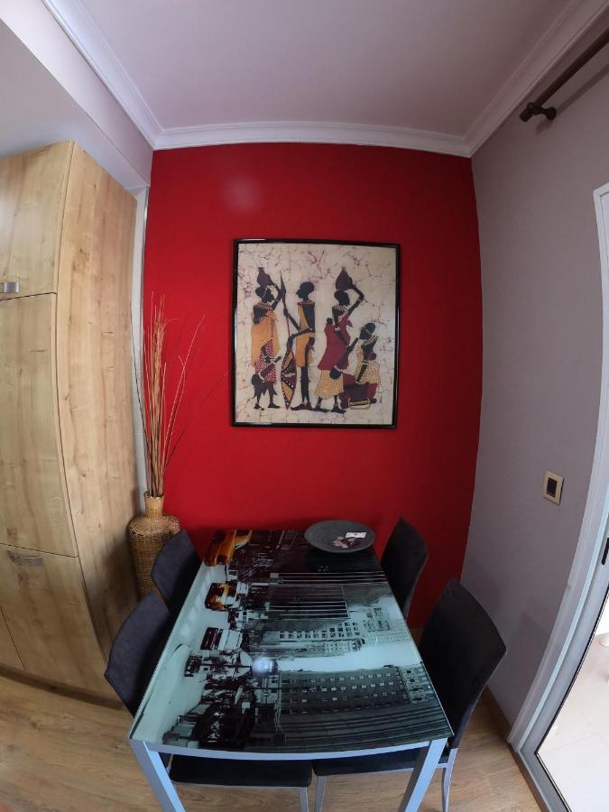 Cosy Well Located Tenerife Sur Golf Apartment