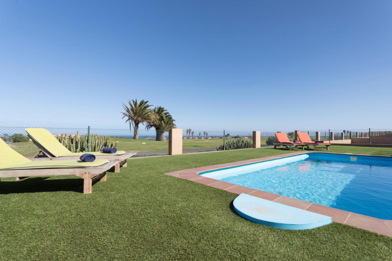 Villa Caleta Beach & Golf
