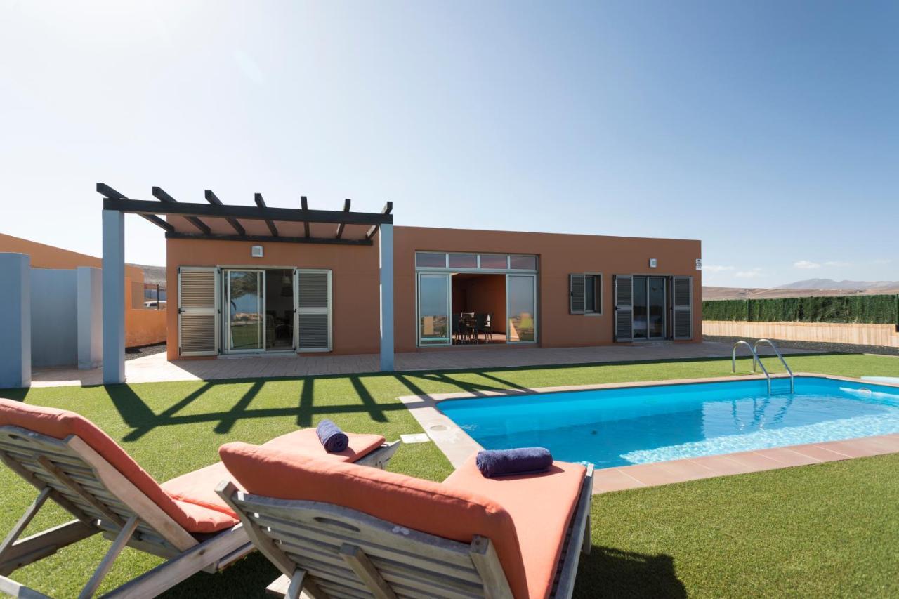 Caleta Beach & Golf Villa *