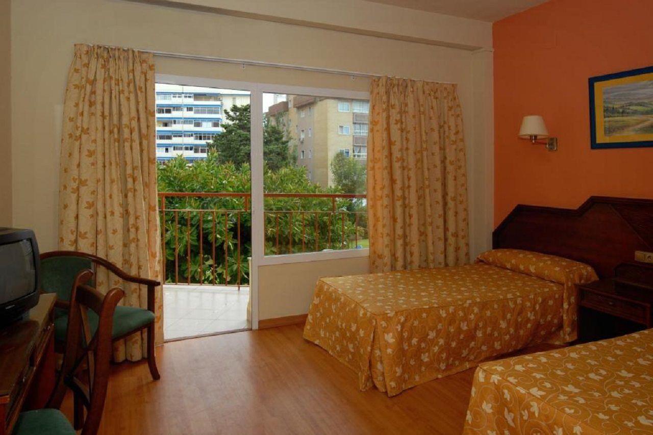 Monarque Cendrillon Fuengirola