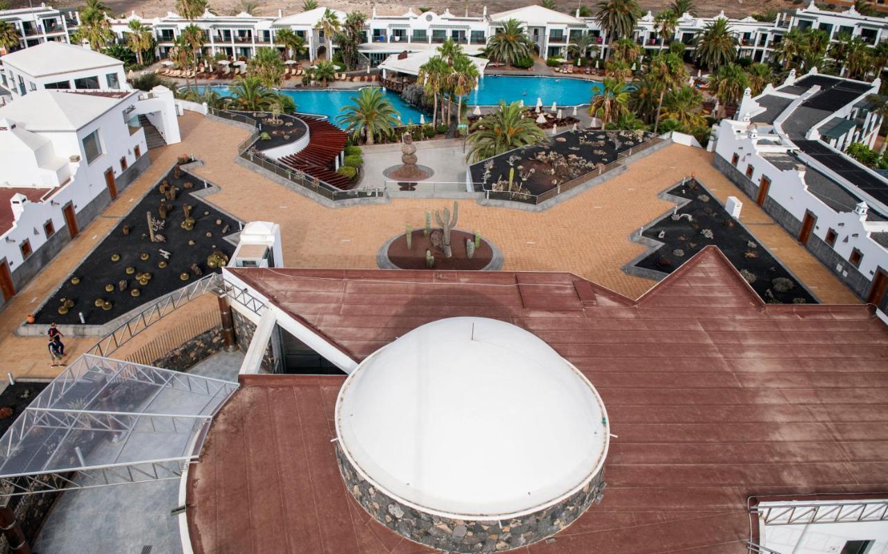 Marismas De Aparthotel 3*