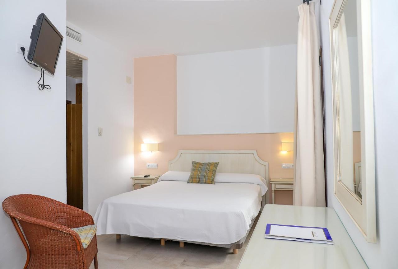 Dona Lola Marina Guest house