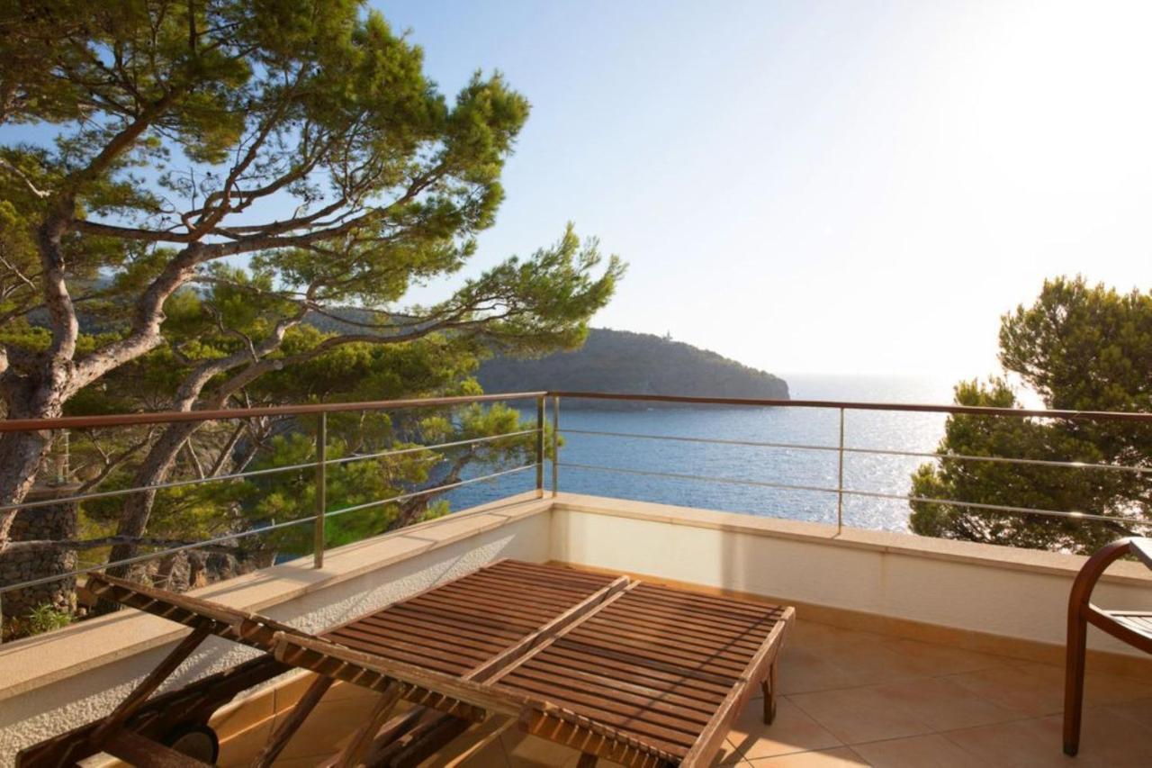 Ponent Apartment