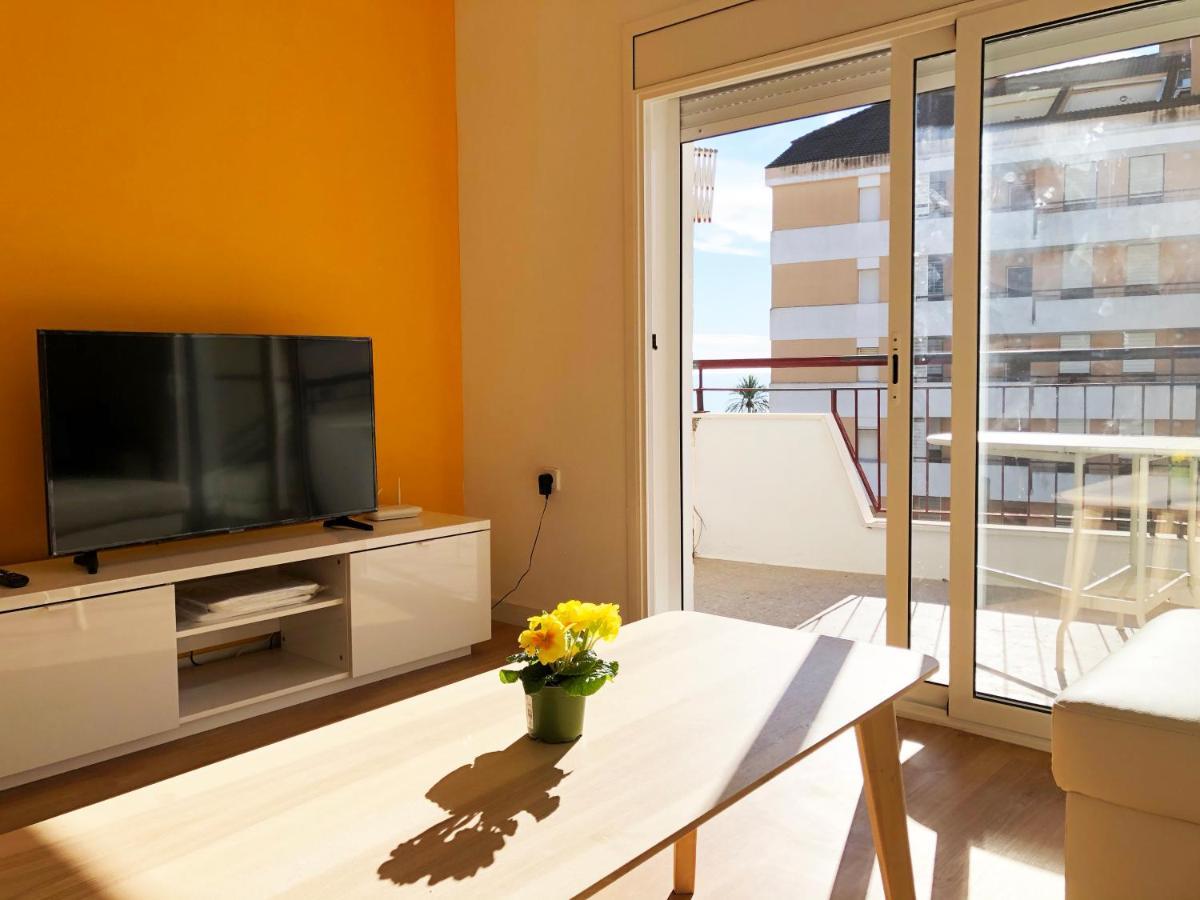 Lovely Seaside In Front Of Calafell And Cunit Apartment Segur de Calafell