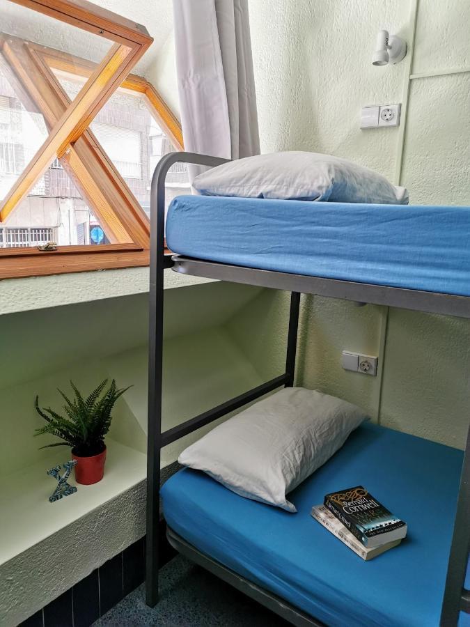 Hostal X Alicante