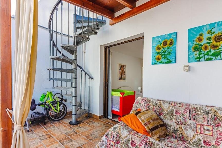 Paraiso Royal Apartment *