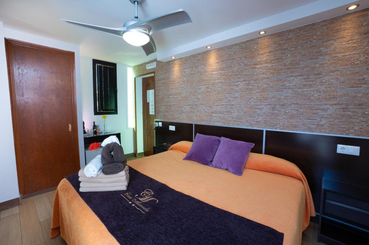 Guest house Casa Mercedes 2*